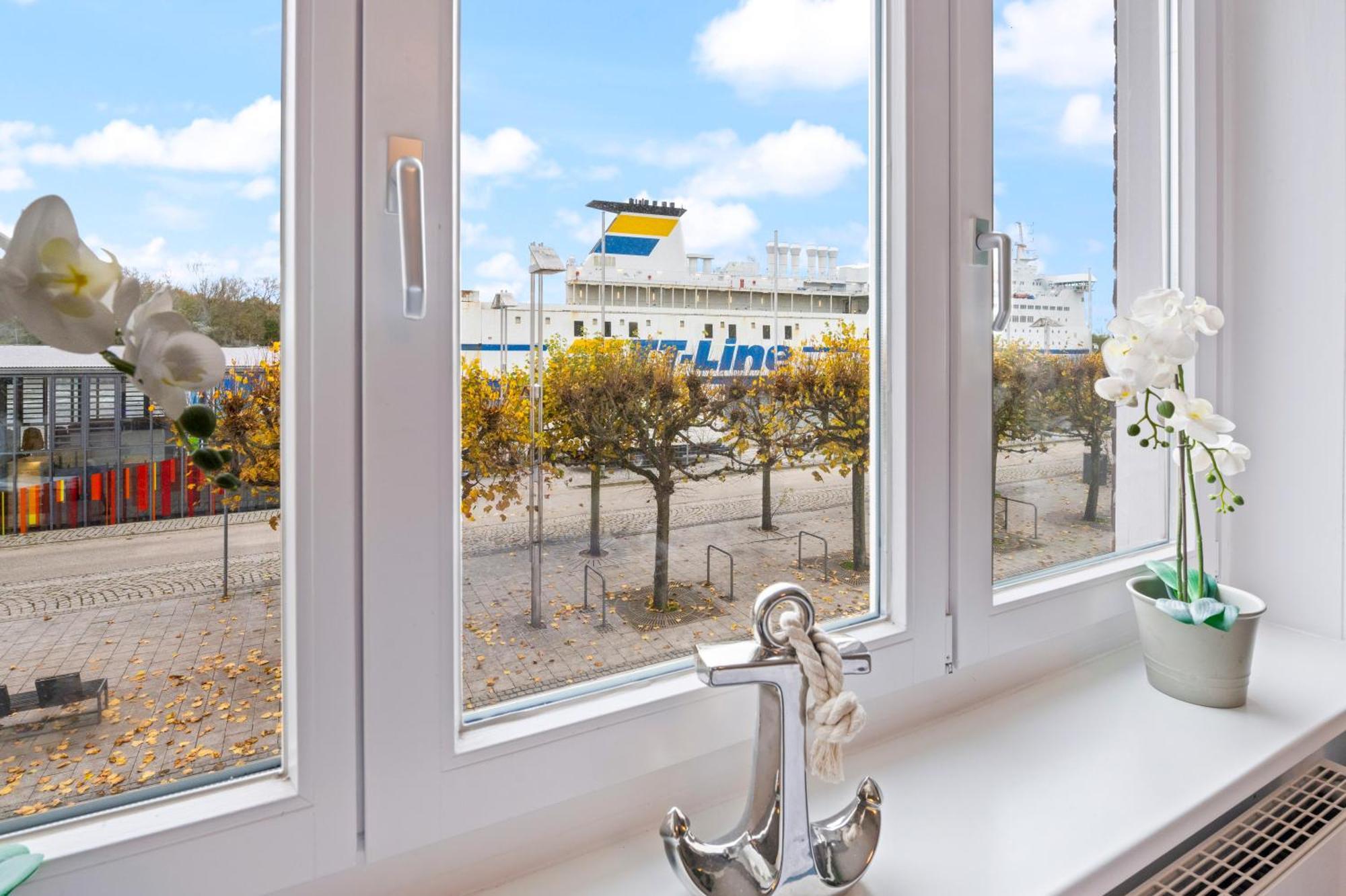Pematra Haus Waterkant - Fewo Koje Lübeck Exterior foto